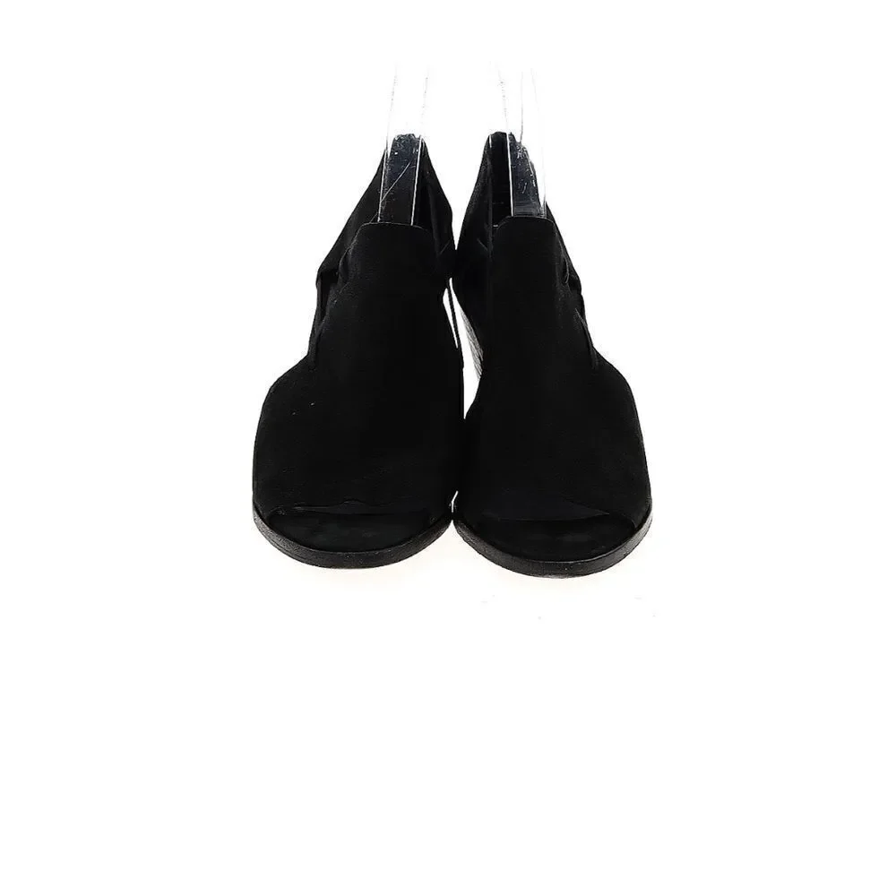 ‎Eileen Fisher Ankle Bootie Sandals